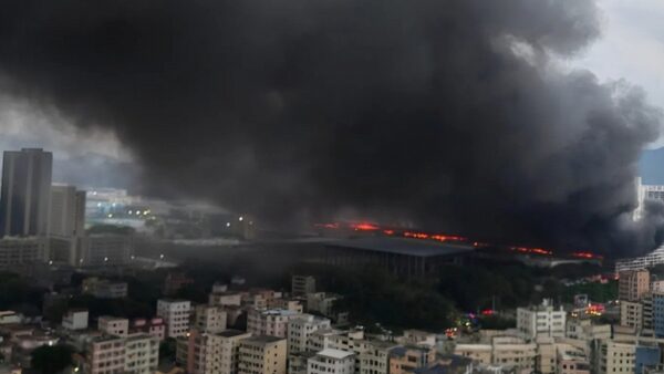 Cháy lớn tại nhà máy xe điện BYD ở Trung Quốc: Đằng sau con số không có thương vong là điểm yếu chí mạng về an toàn!