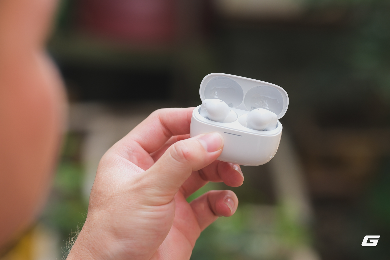 Bỏ 2,49 triệu mua tai nghe REDMI, vừa đeo vào đã thấy có gì đó "sai sai", nhưng mà là sai theo hướng quá tốt so với giá tiền - Ảnh 3.