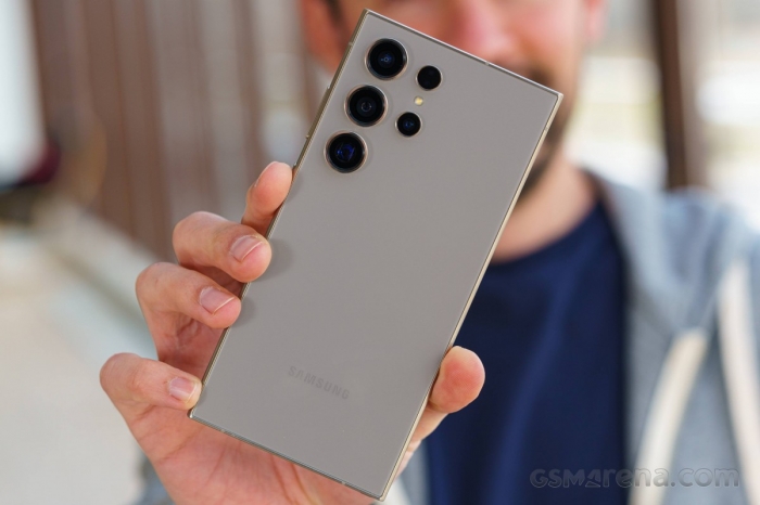 galaxy-s24-ultra-t11-3