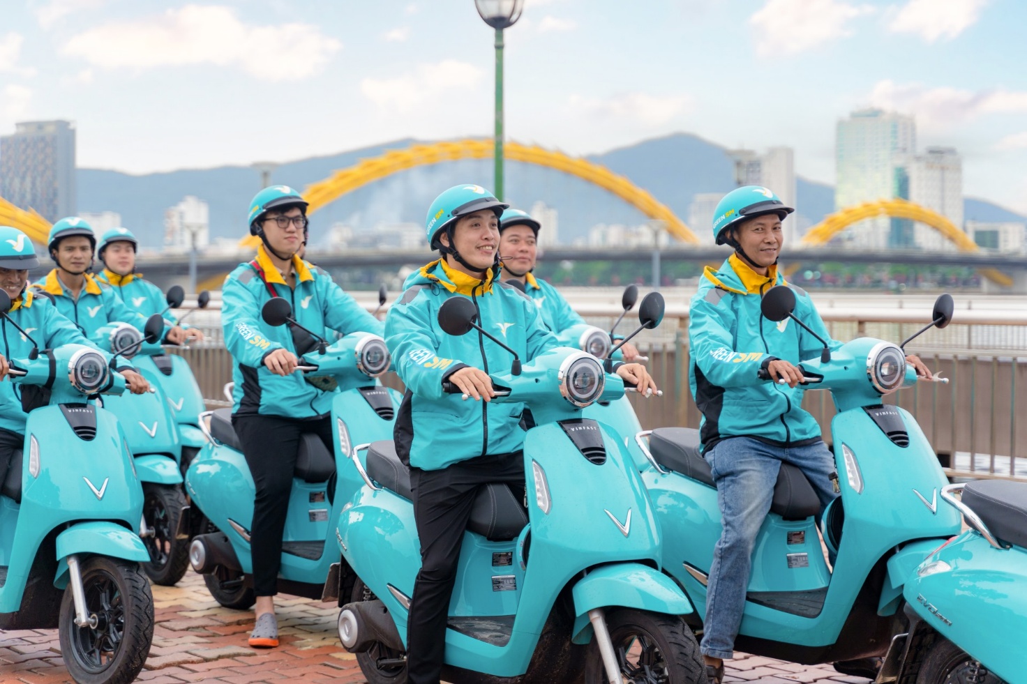 Thu nhập tài xế công nghệ thoát cảnh “may rủi” khi gia nhập Green SM - Ảnh 4.