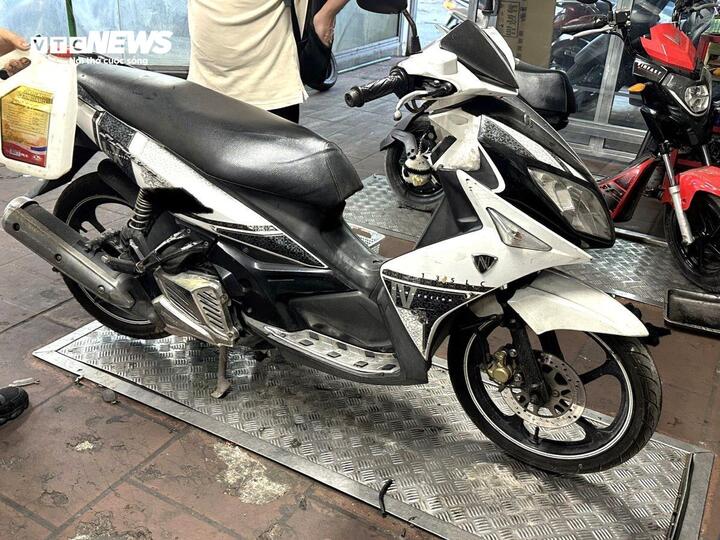 Xăng E10 bị nghi ngờ làm xe chết máy, thợ sửa chữa chỉ ra nguyên nhân bất ngờ - Ảnh 5.