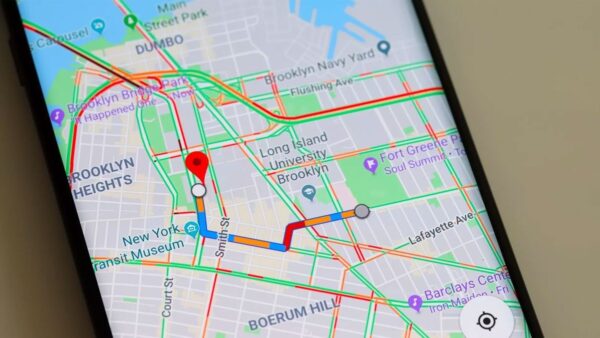 Vì sao Google Maps có thể cập nhật chính xác từng đoạn đường đang ùn tắc?