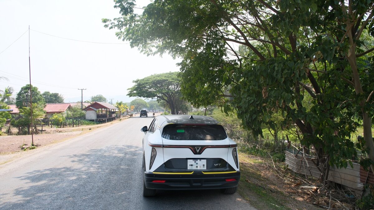 Nhờ xe điện mà càng thêm tự tin đưa con nhỏ đi “phượt” xuyên quốc gia: Đặc quyền của chiếc “nhà nghỉ di động”