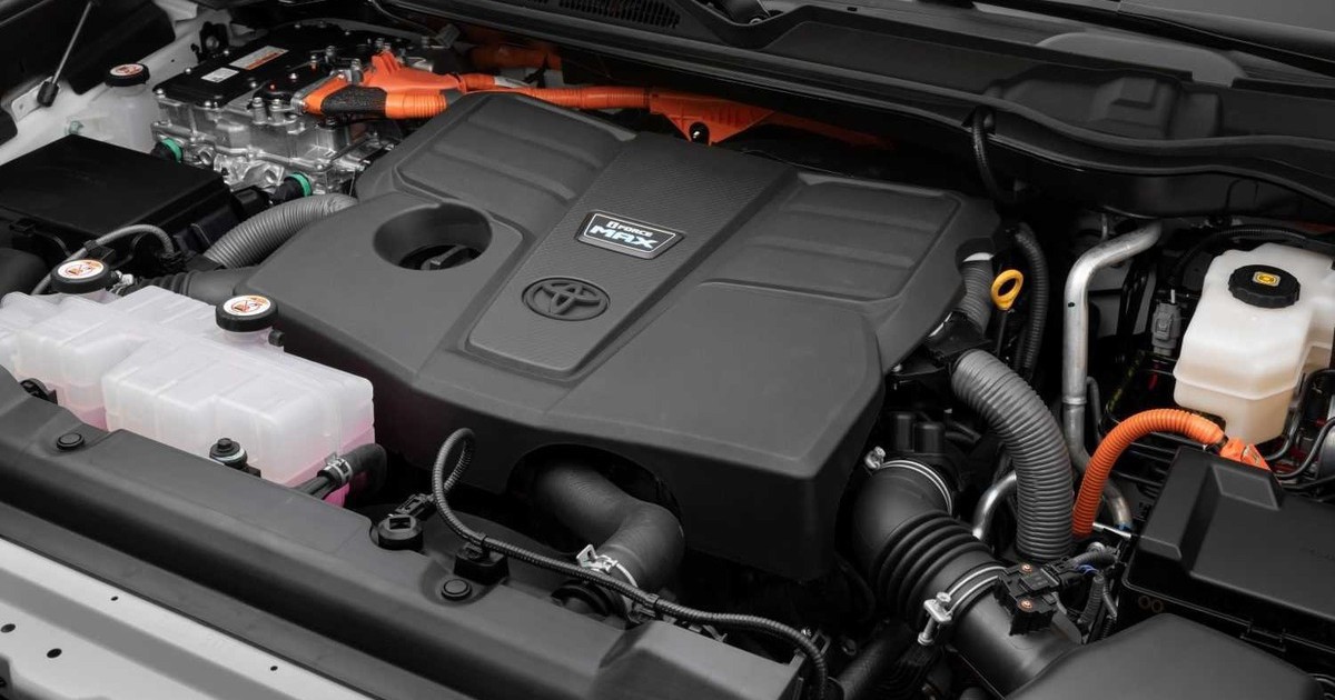 Cú gõ búa giúp Toyota tiết kiệm hàng triệu USD chi phí thay động cơ