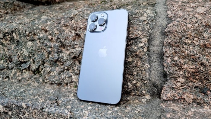 iphone-13-pro-max-1 iphone-13-pro-max