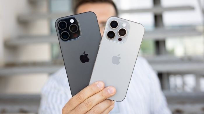 iphone-16-pro-max-1 iphone-16-pro-max