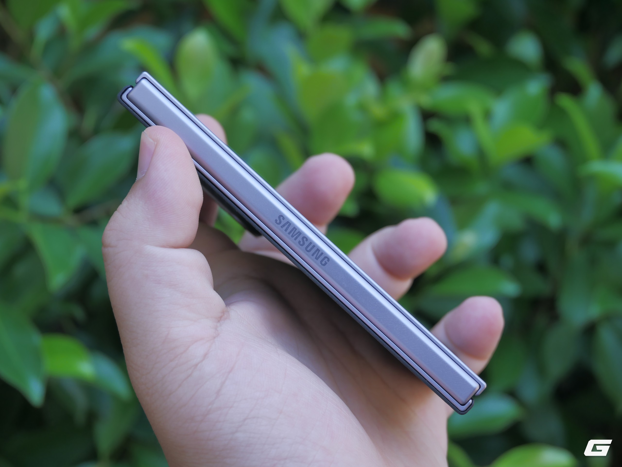 remp1040452-17872810713961927075096 Trải nghiệm Galaxy Z Fold8 làm máy đọc sách: Hơn 40 triệu liệu có "ăn" nổi E-ink? - Ảnh 6.
