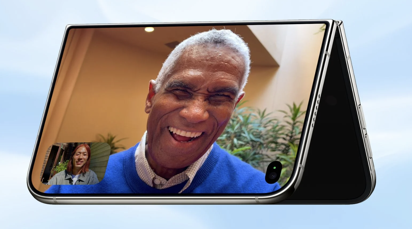 apple-2-1789976560-1 apple-2-1789976560.png