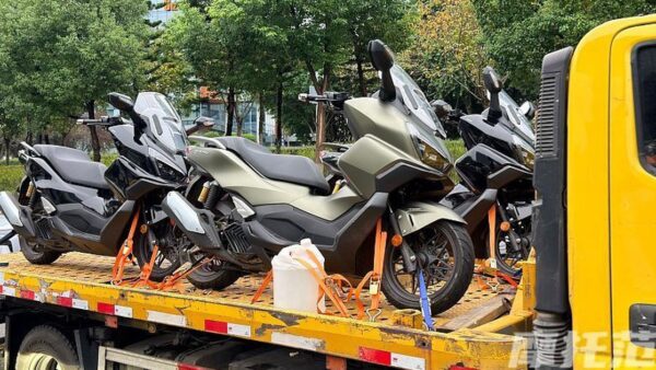 Được ví như “tiểu Forza”, Honda NWZ150 sở hữu động cơ hybrid liệu có xứng đáng với mức giá cao?