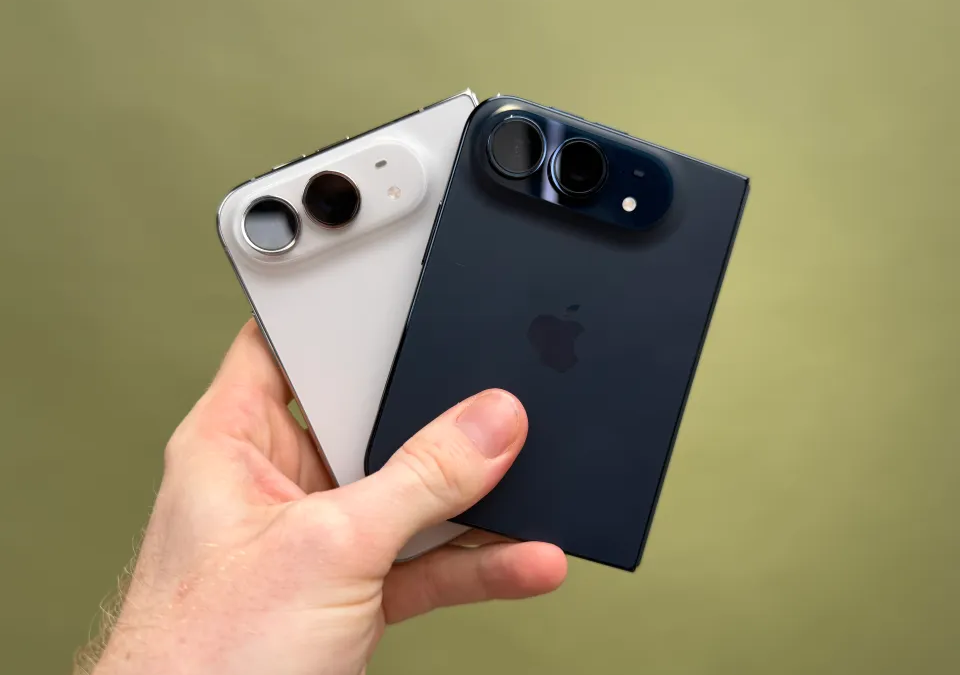 Hàng loạt khách hàng đặt trước có thể nhận iPhone Duo sớm hơn dự kiến